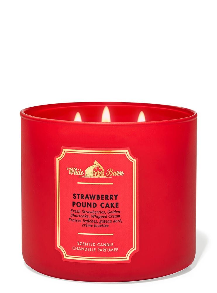 Парфумована свічка на 3 гноти Bath & Body Works Strawberry Pound Cake, 411 г