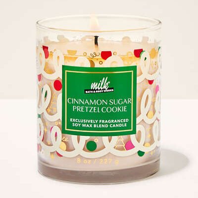 Парфумована свічка на 1 гніт Bath & Body Works Cinnamon Sugar Pretzel Cookie, 227 г