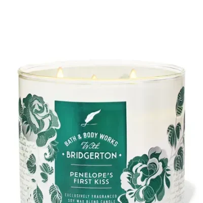 Парфумована свічка на 3 гноти Bath & Body Works "Bridgerton" Penelope's First Kiss, 411 г