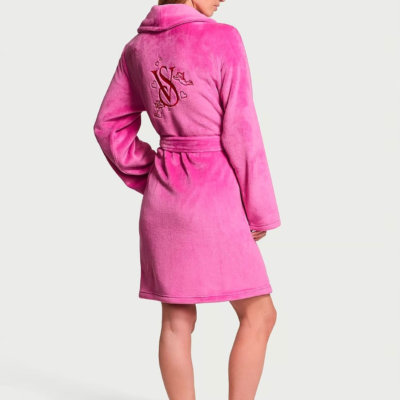 Халат Victoria’s Secret Short Cozy Plush Robe малиновий з червоним лого