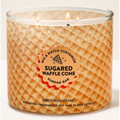 Парфумована свічка на 3 гноти Bath & Body Works Sugared Waffle Cone, 411 г