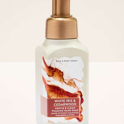 Парфумоване пінне мило для рук Bath & Body Works White Iris & Cedarwood, 259 мл