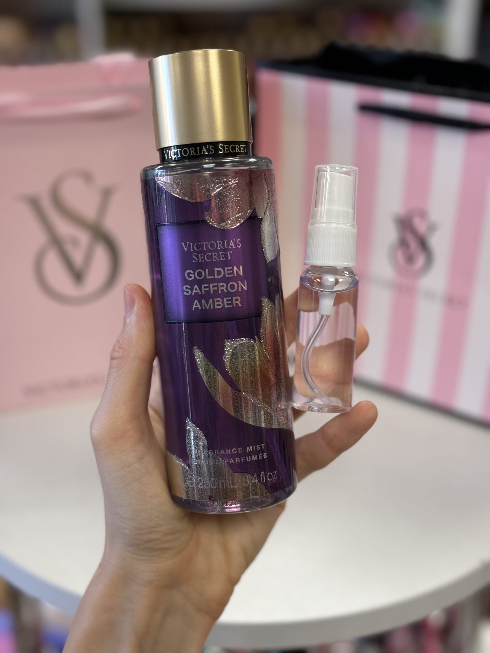 Парфумований спрей для тіла (розпив) Victoria's Secret Golden Saffron Amber, 20 мл