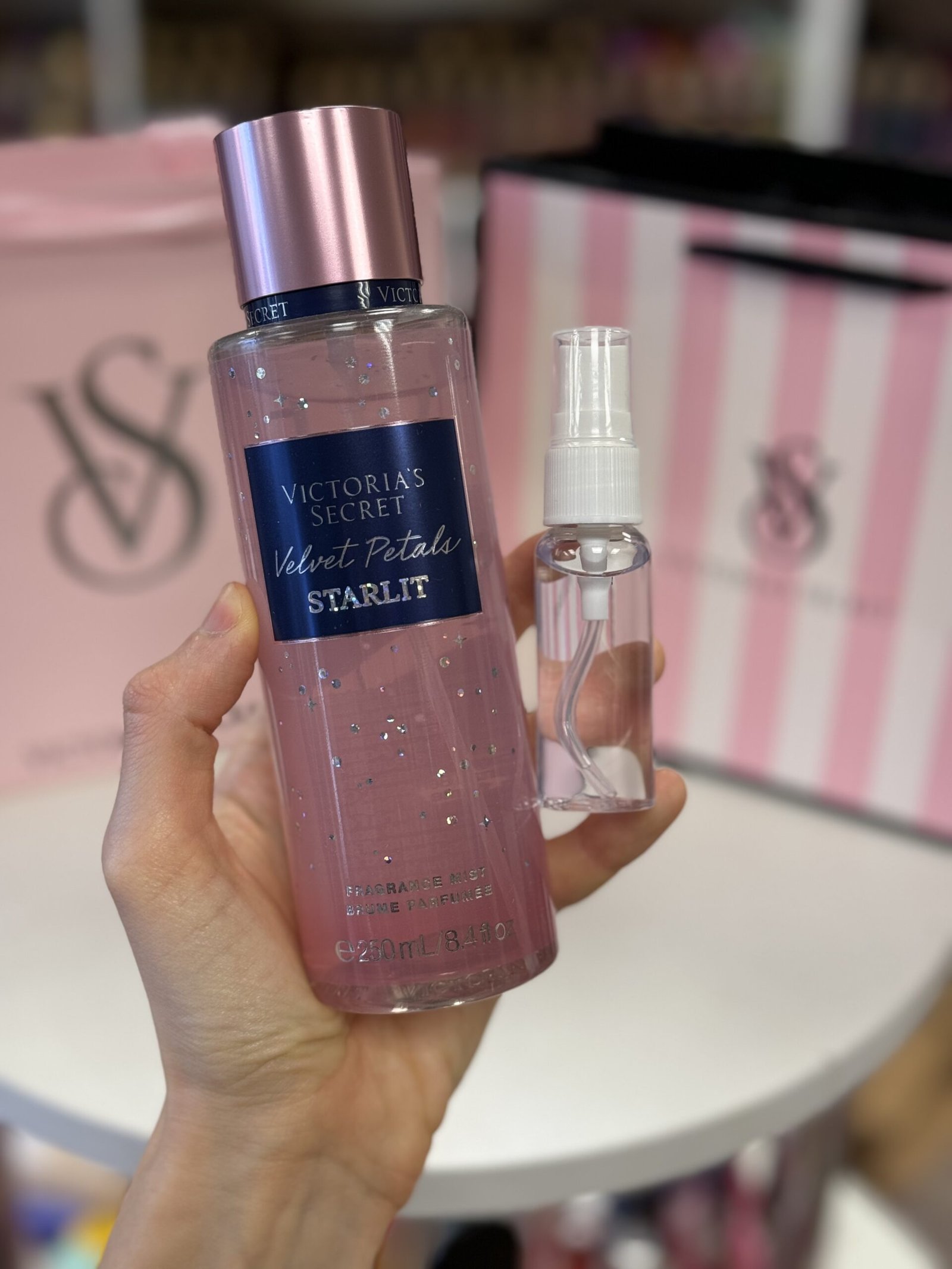 Парфумований спрей для тіла (розпив) Victoria's Secret Velvet Petals Starlit, 30 мл