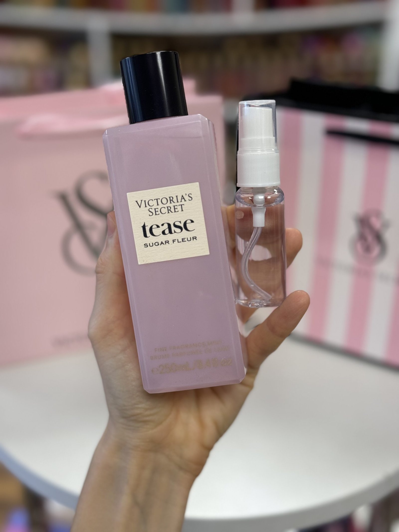 Парфумований спрей для тіла з люкс серії (розпив) Victoria's Secret Tease Sugar Fleur, 20 мл