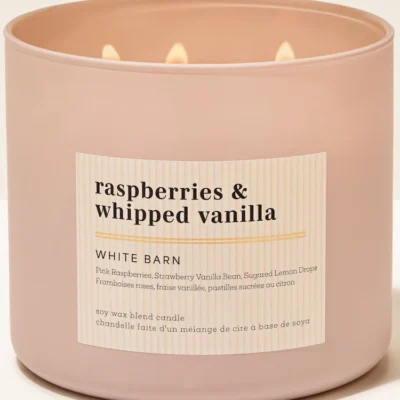 Парфумована свічка на 3 гноти Bath & Body Works Raspberries & Whipped Vanilla, 411 г