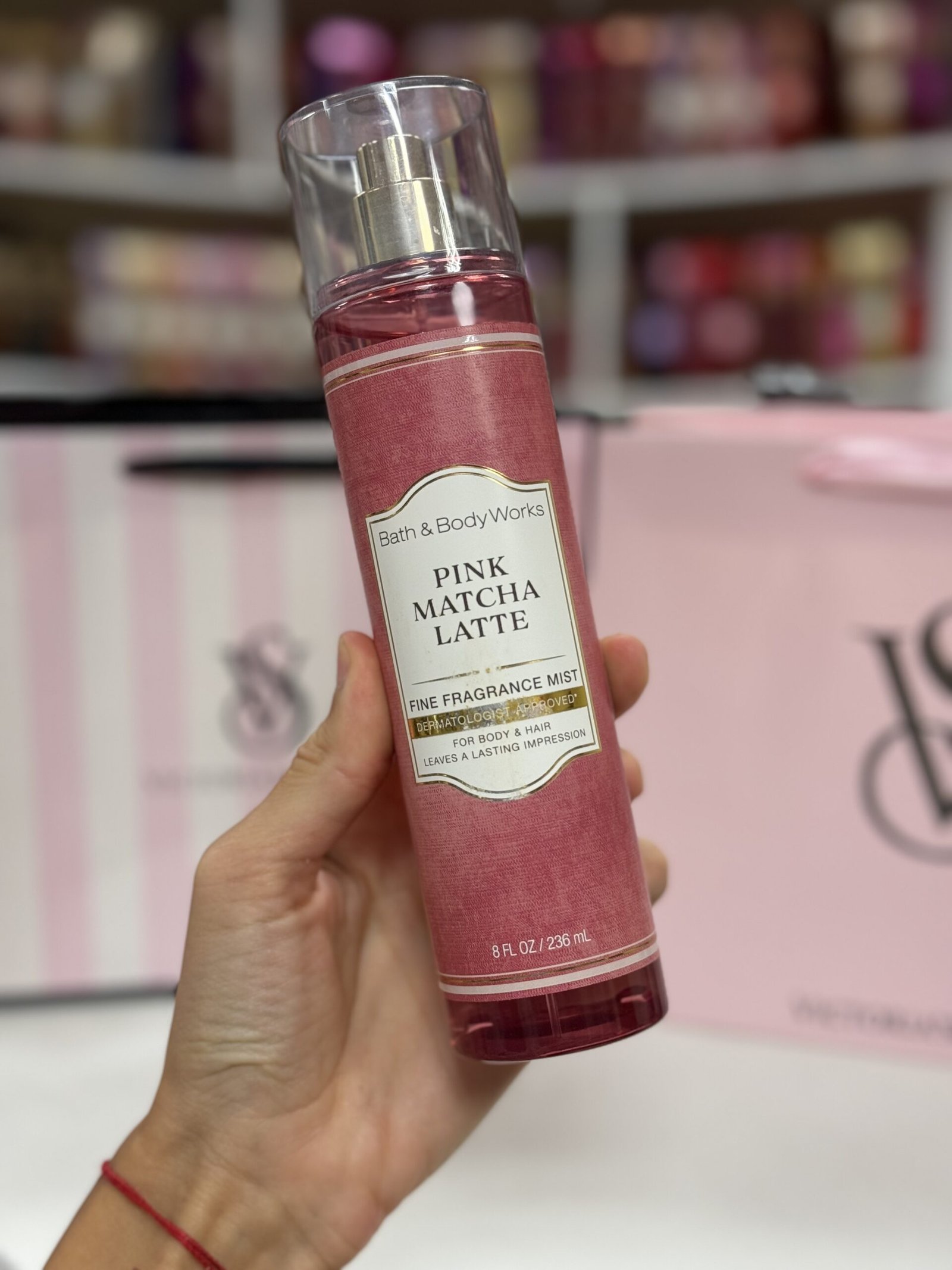 Парфумований спрей для тіла Bath & Body Works Pink Matcha Latte, 236 мл (Уцінка)