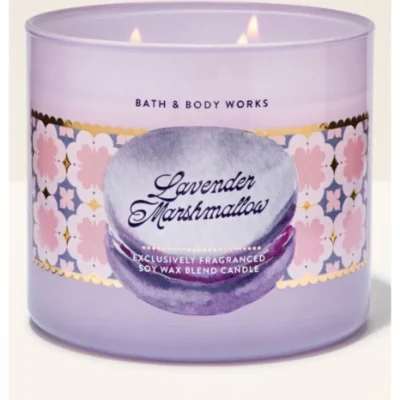 Парфумована свічка на 3 гноти Bath & Body Works Lavender Marshmallow, 411 г